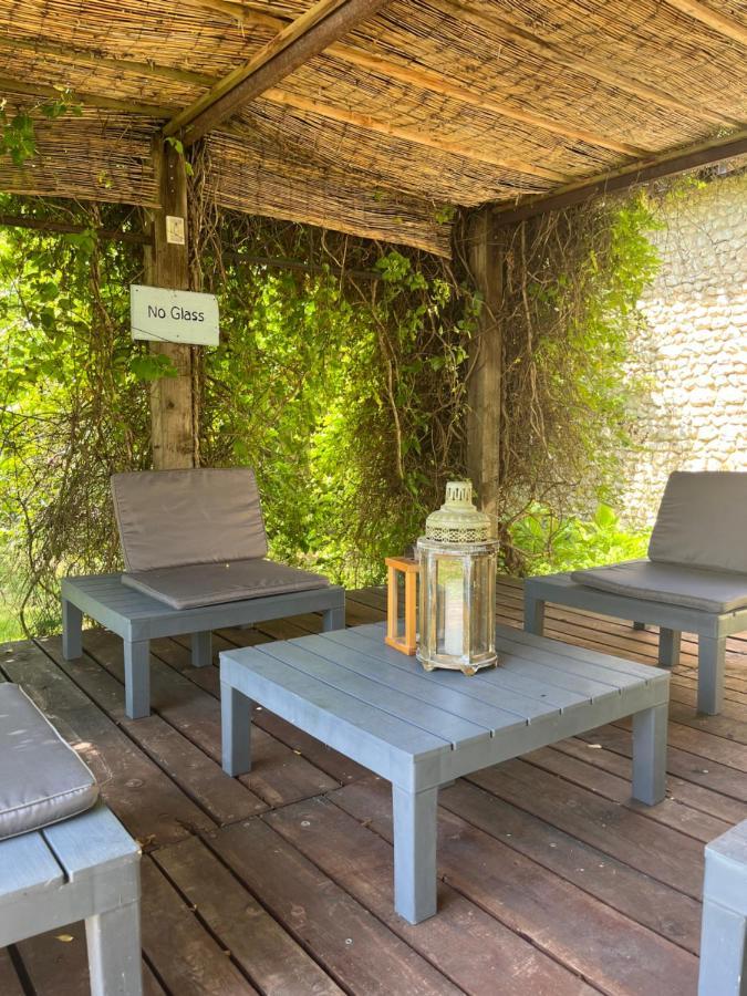 La Colline De Tilleul - Les Deux Puits - Cosy Cottage With Swimming Pool Near Aubeterre Saint-Romain  Exterior foto